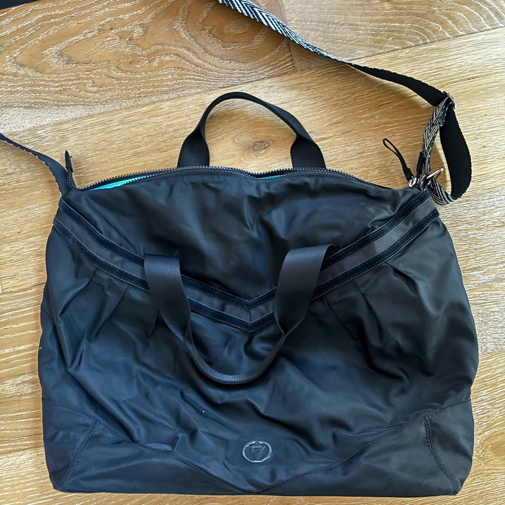 Ivivva Black Tote Bag